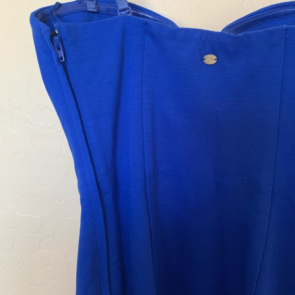 Guess Blue Strapless dress built in push up bra - Picture 6 of 8